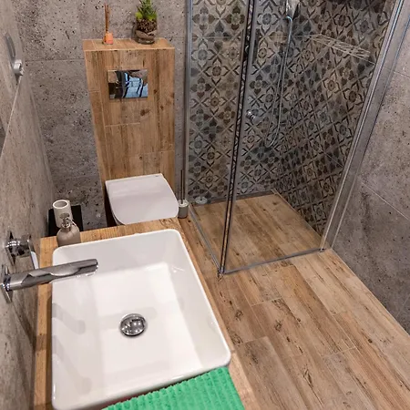 Diamentowy Premium Z Tarasem I Garazem * Bielsko-Biała